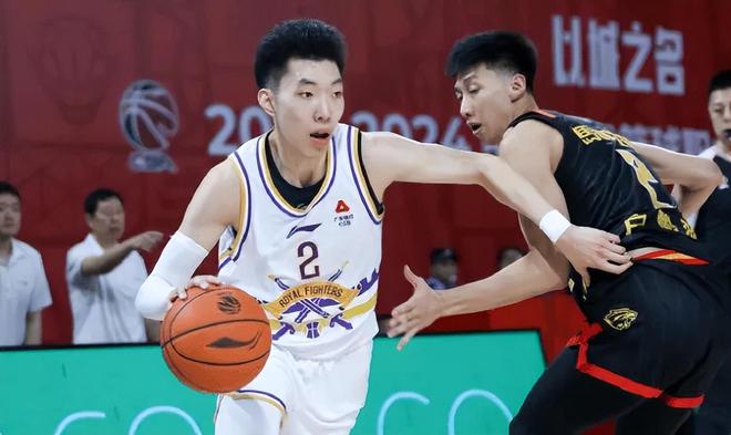 赛后传来1喜2忧萨林杰与三号位存弊端！龙8头号玩家北控107-105击败广州