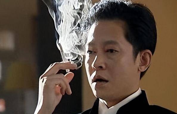 封杀今58岁的王志文成配角且老到不敢认龙8体育曾对女记者吐口香糖遭30家媒体(图4)